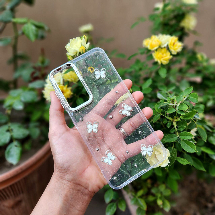 کاور مدل رزینی شاین طرح پروانه مناسب برای گوشی موبایل سامسونگ Galaxy A05